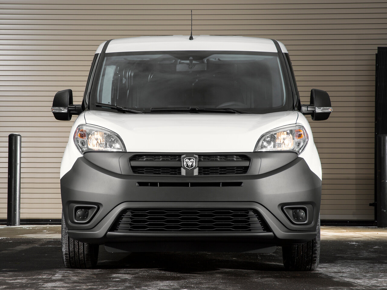 Ram V1000 2022 – 2023
