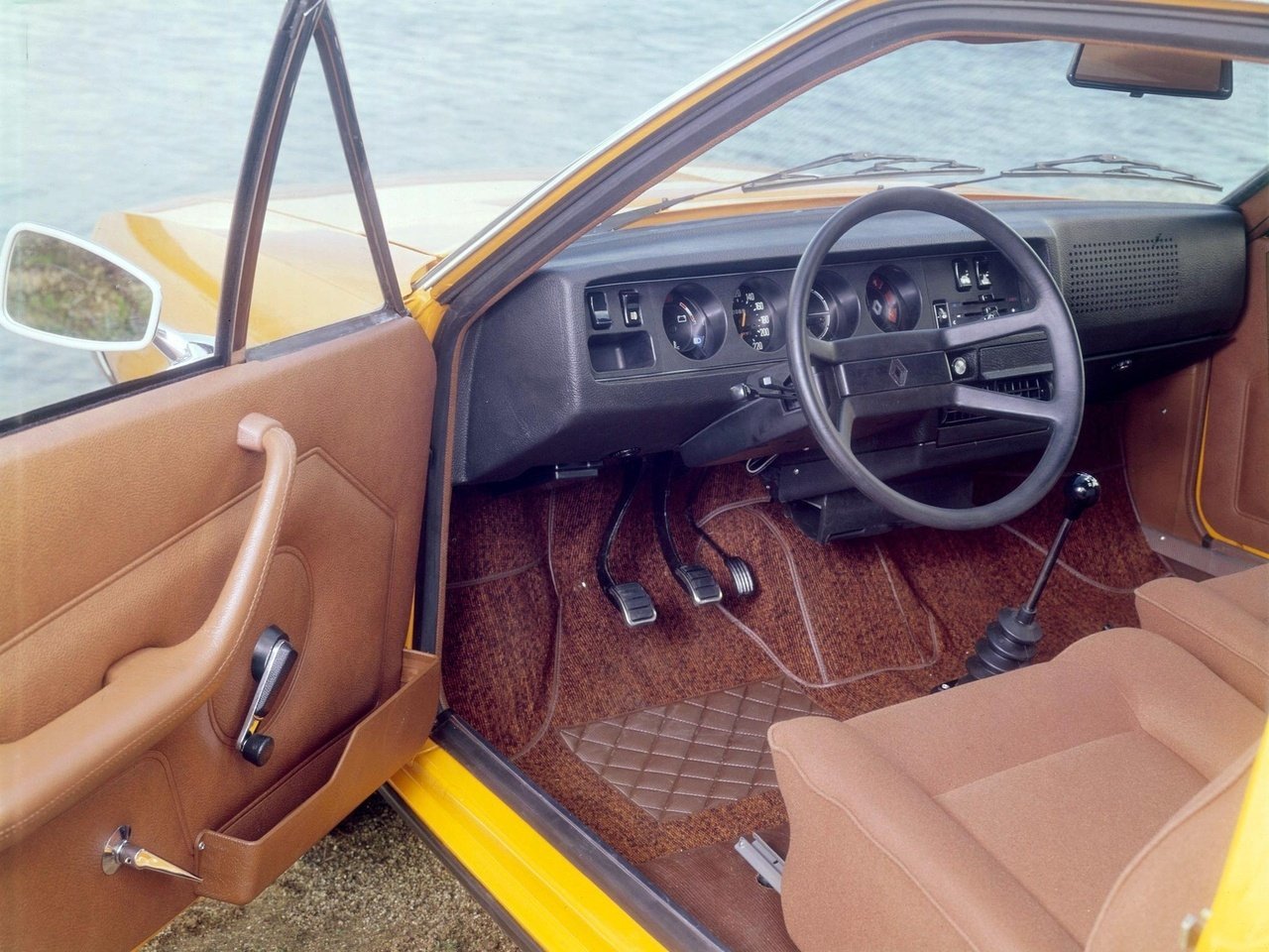 Renault 15 Хэтчбек 3 дв.