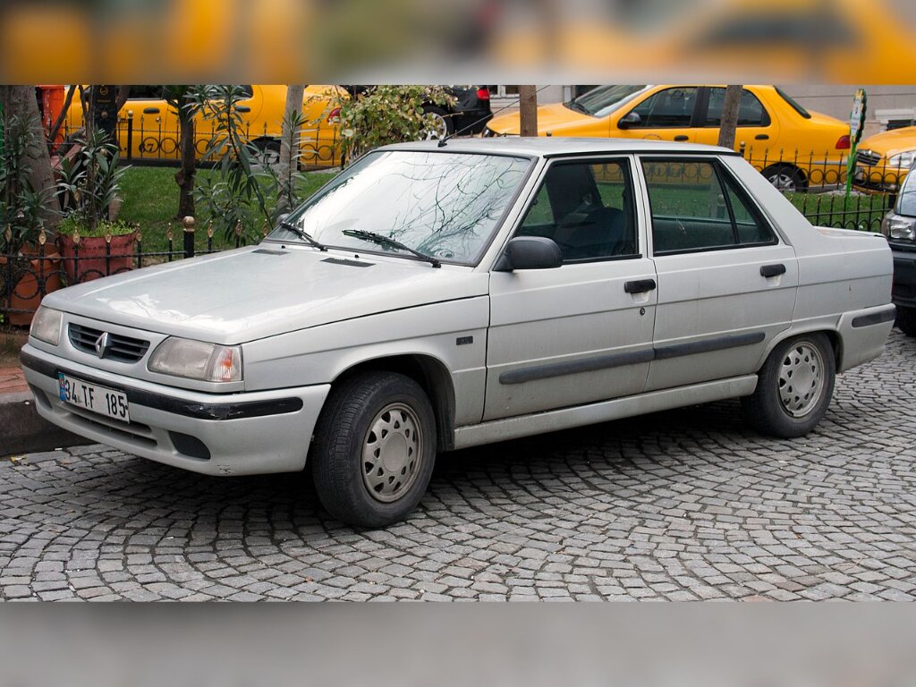 Renault 9 Broadway