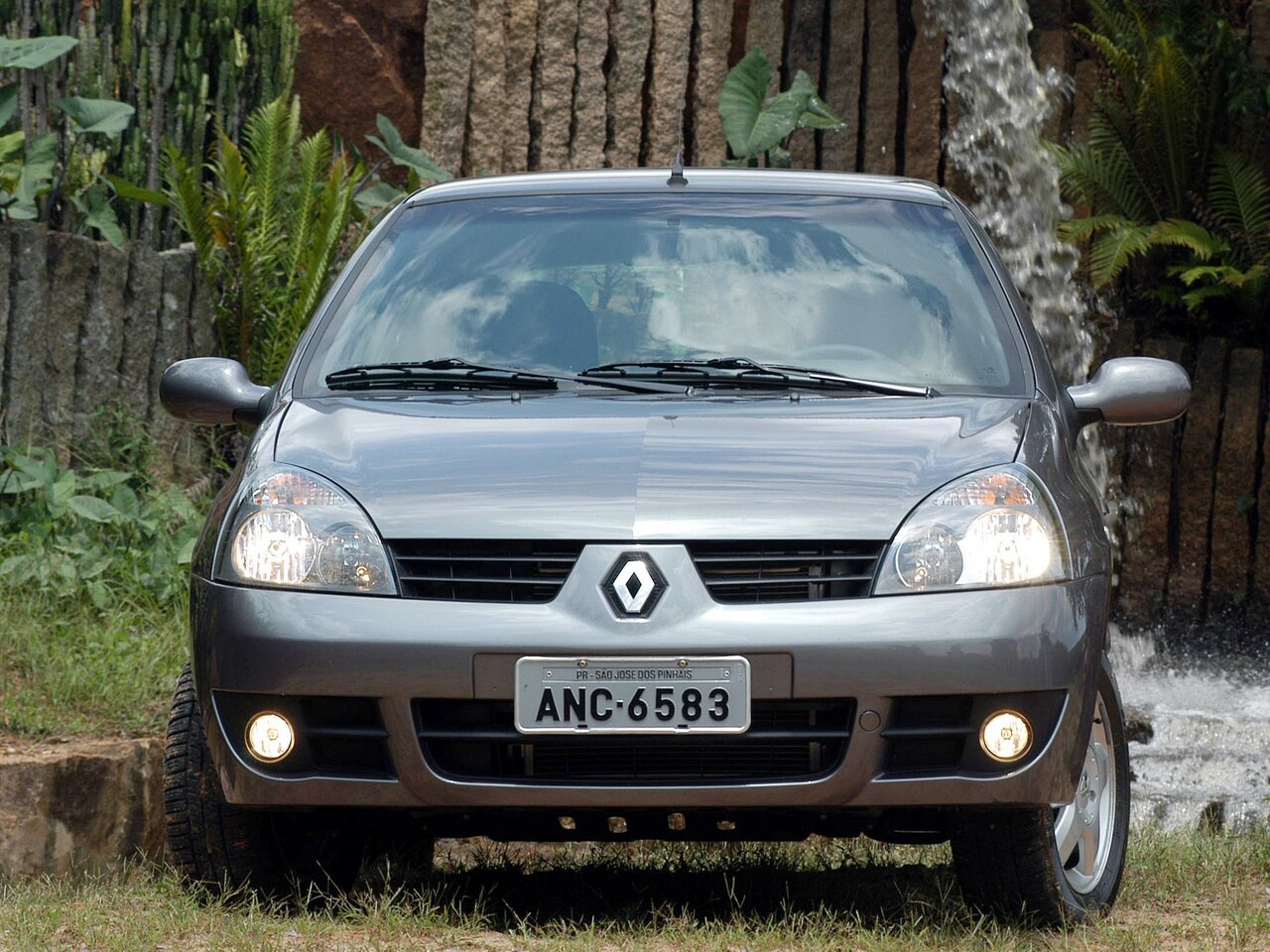 Renault Clio II Рестайлинг 2