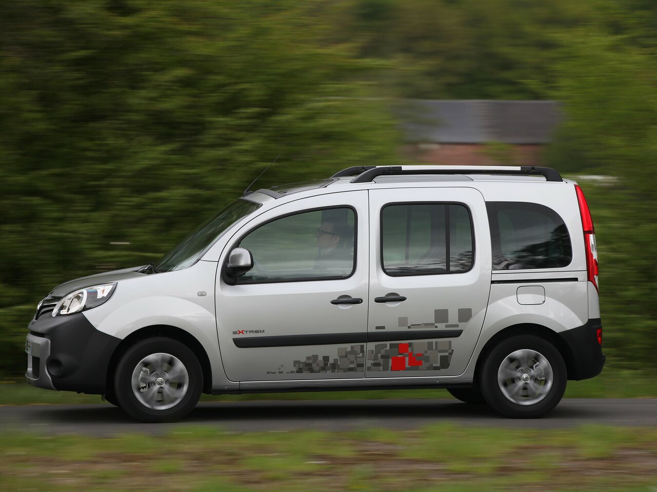 Renault Kangoo II Рестайлинг