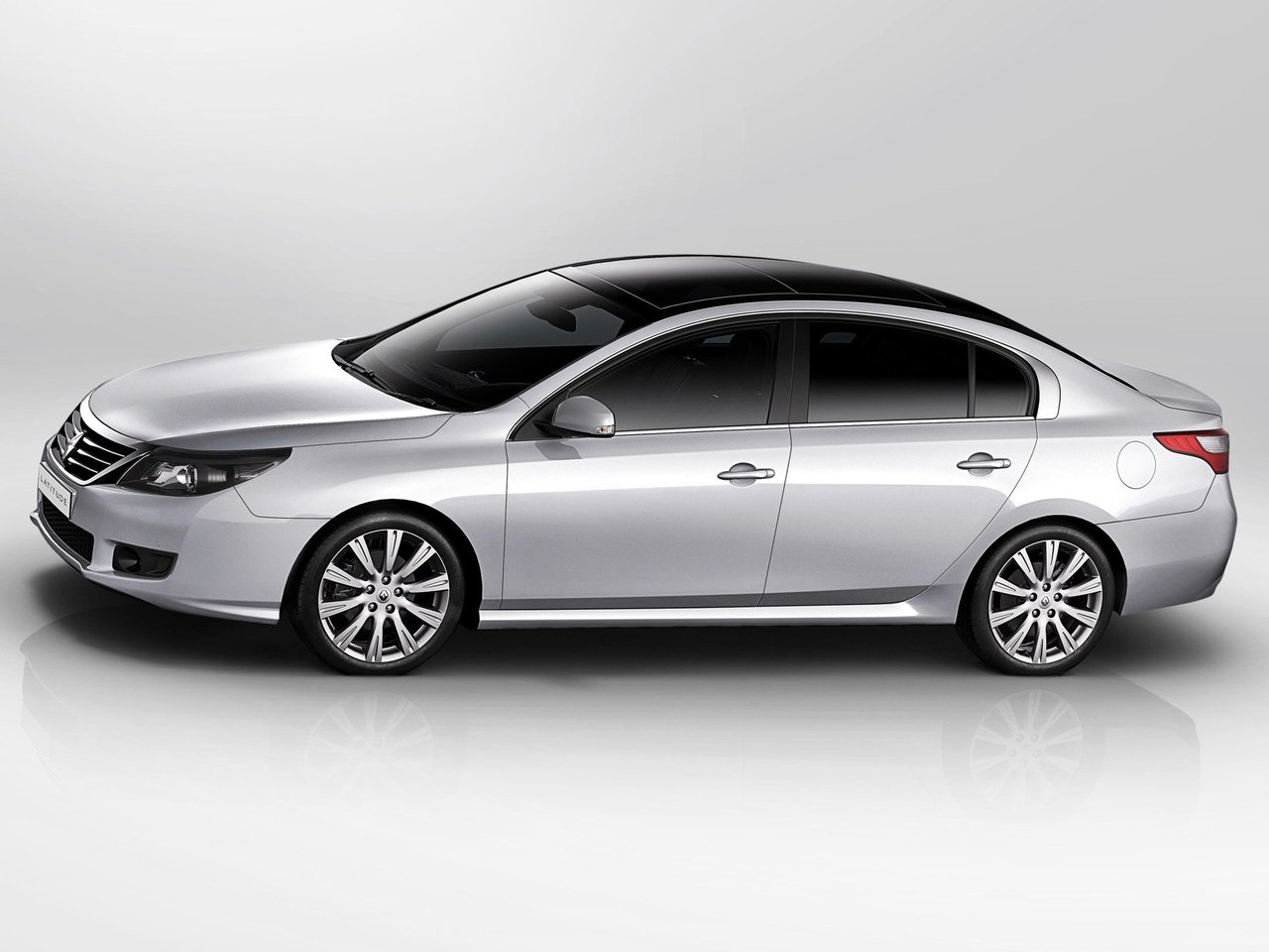 Renault Latitude I