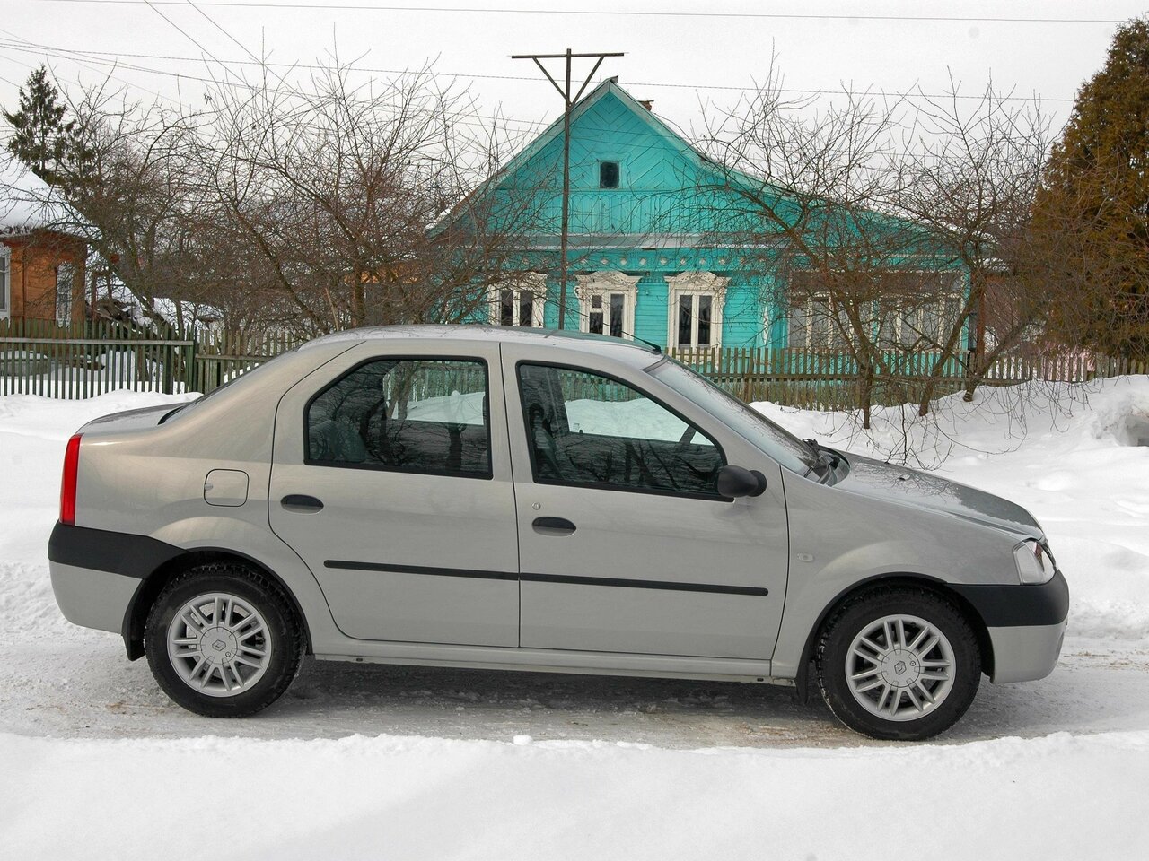 Renault Logan I