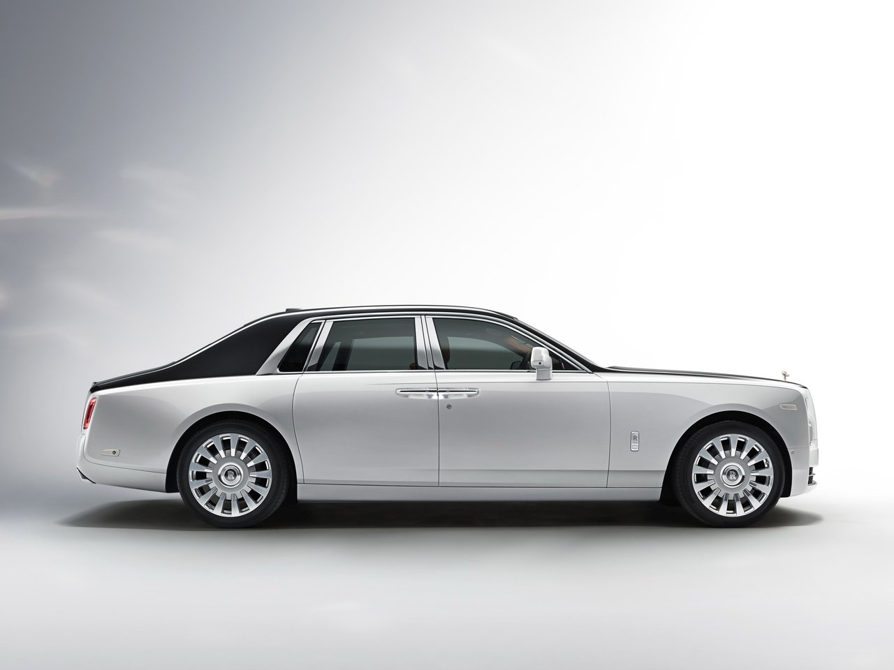 Rolls-Royce Phantom VIII