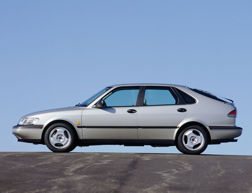 Saab 900 II