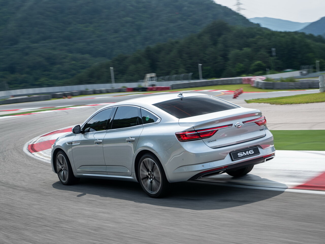 Renault Samsung SM6 I Рестайлинг