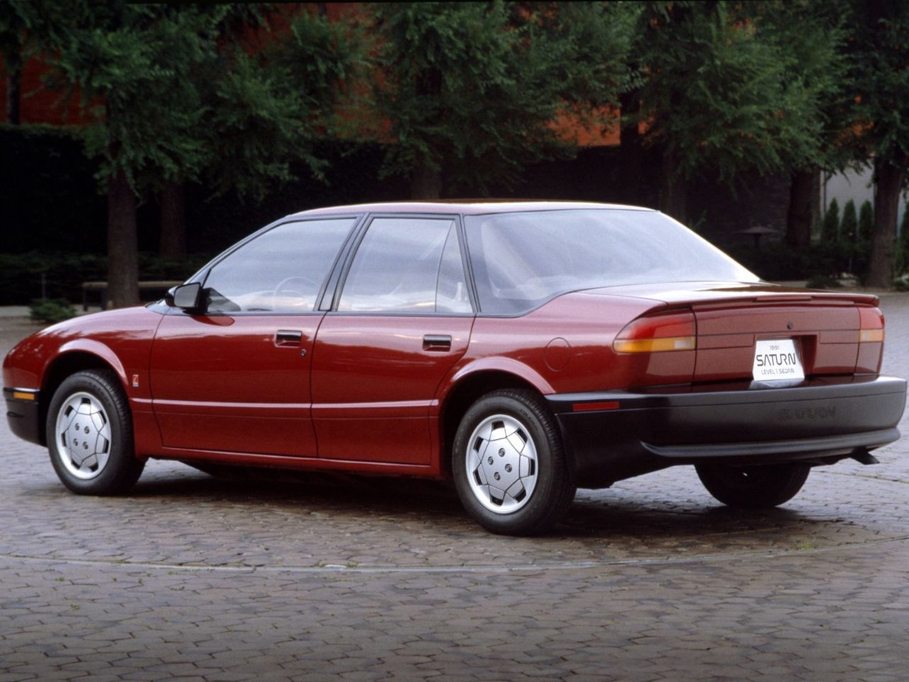 Saturn SL I