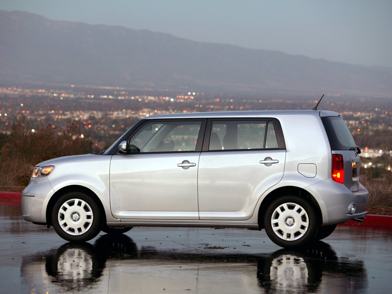 Scion xB II