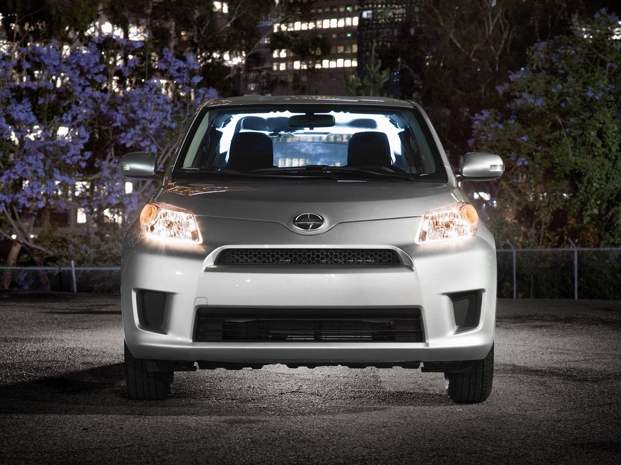 Scion xD Хэтчбек 5 дв.