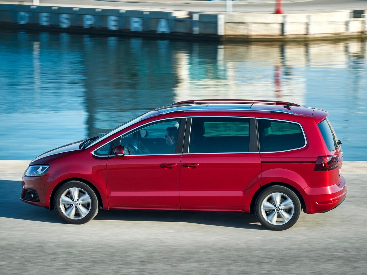 SEAT Alhambra II Рестайлинг