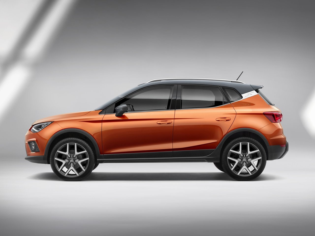 SEAT Arona I