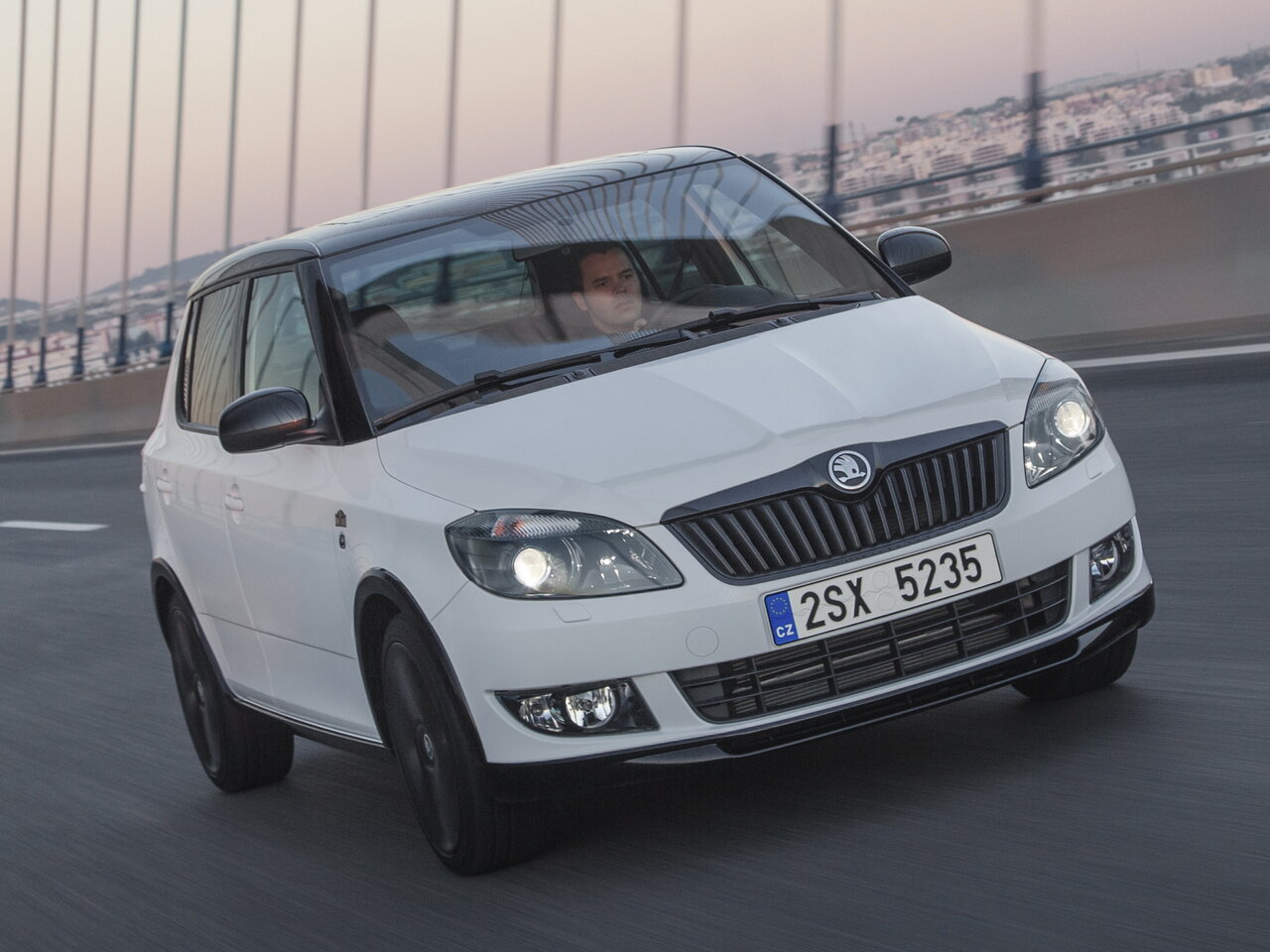 Skoda Fabia II Рестайлинг