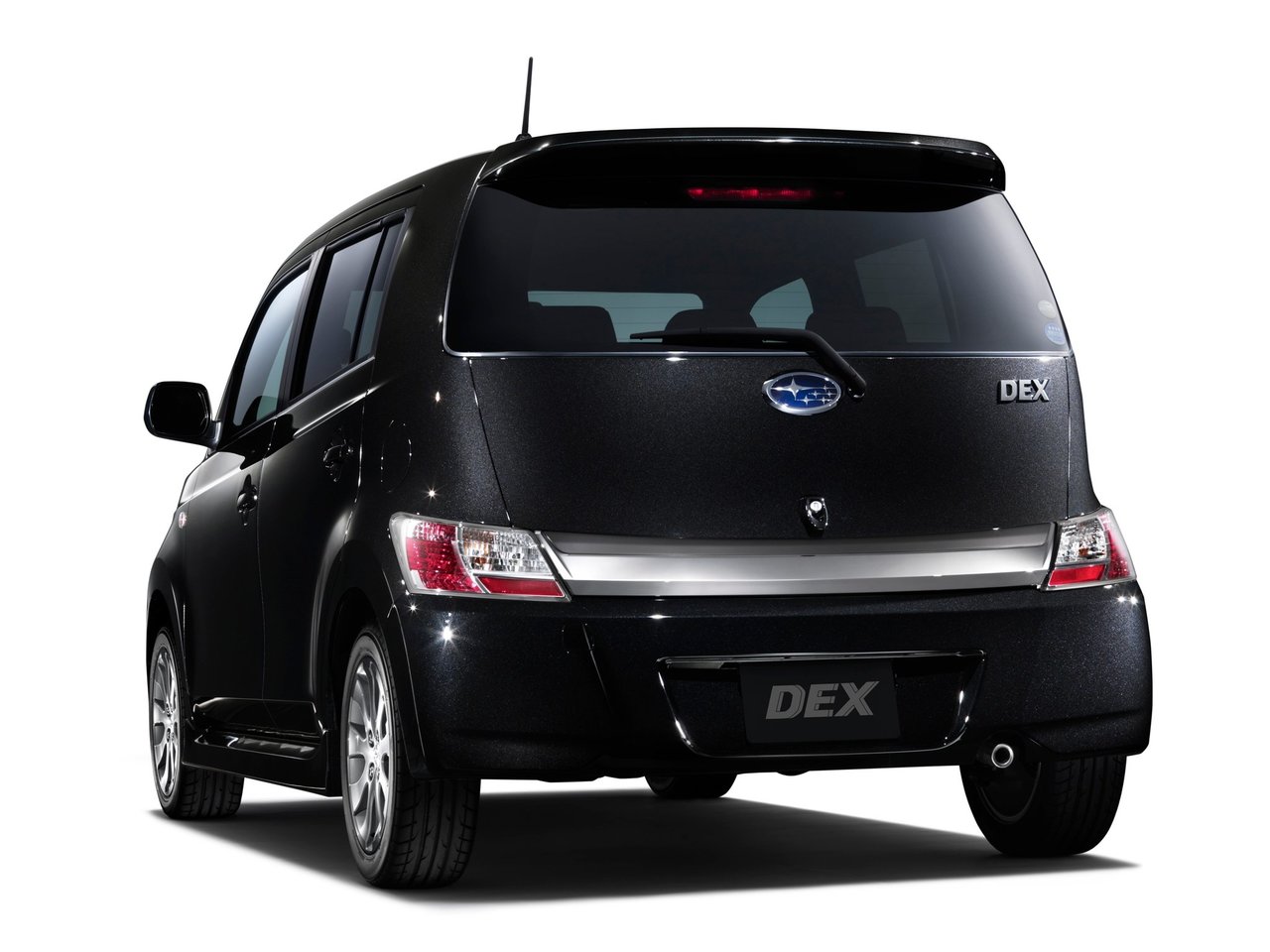 Subaru Dex Хэтчбек 5 дв.