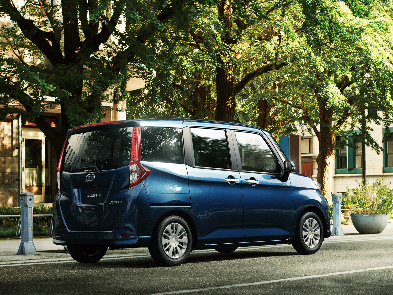 Subaru Justy V