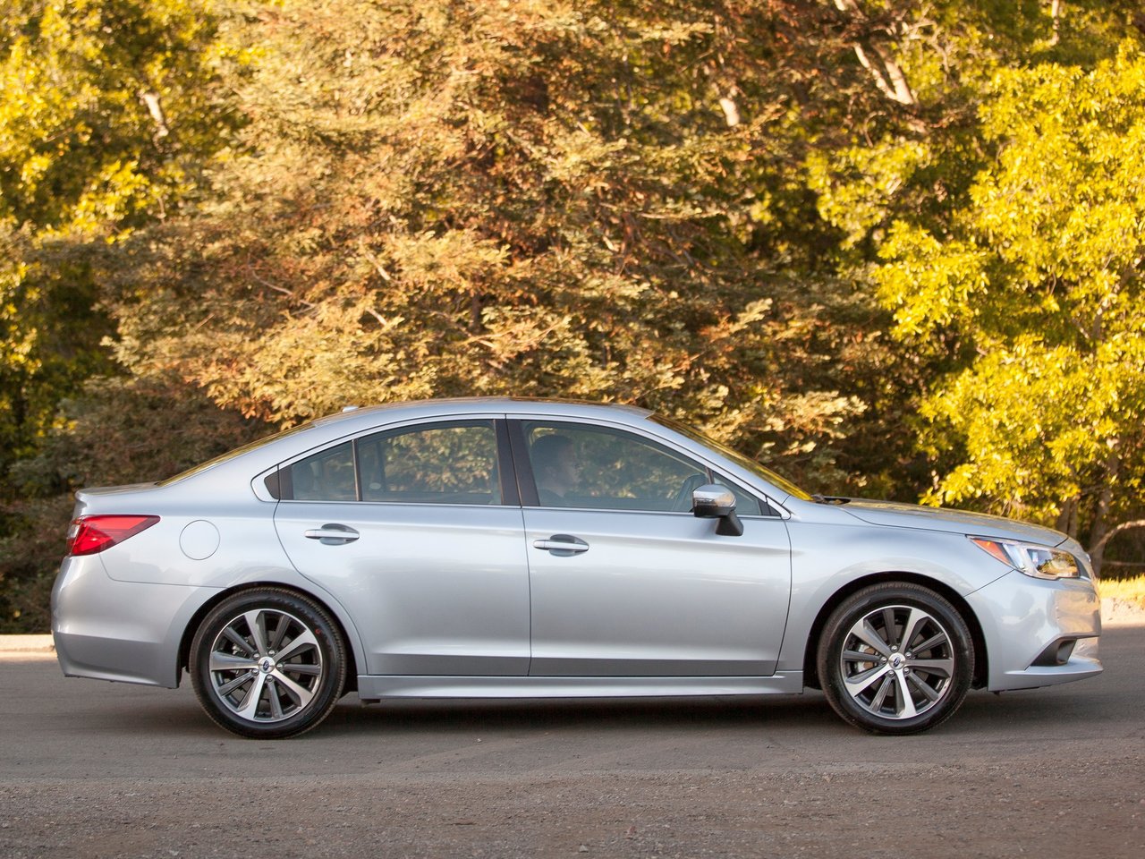 Subaru Legacy VI
