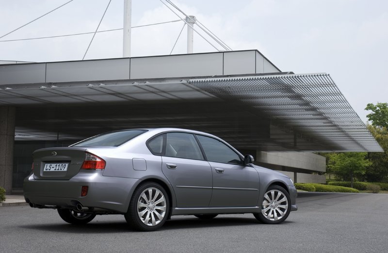 Subaru Legacy IV Рестайлинг
