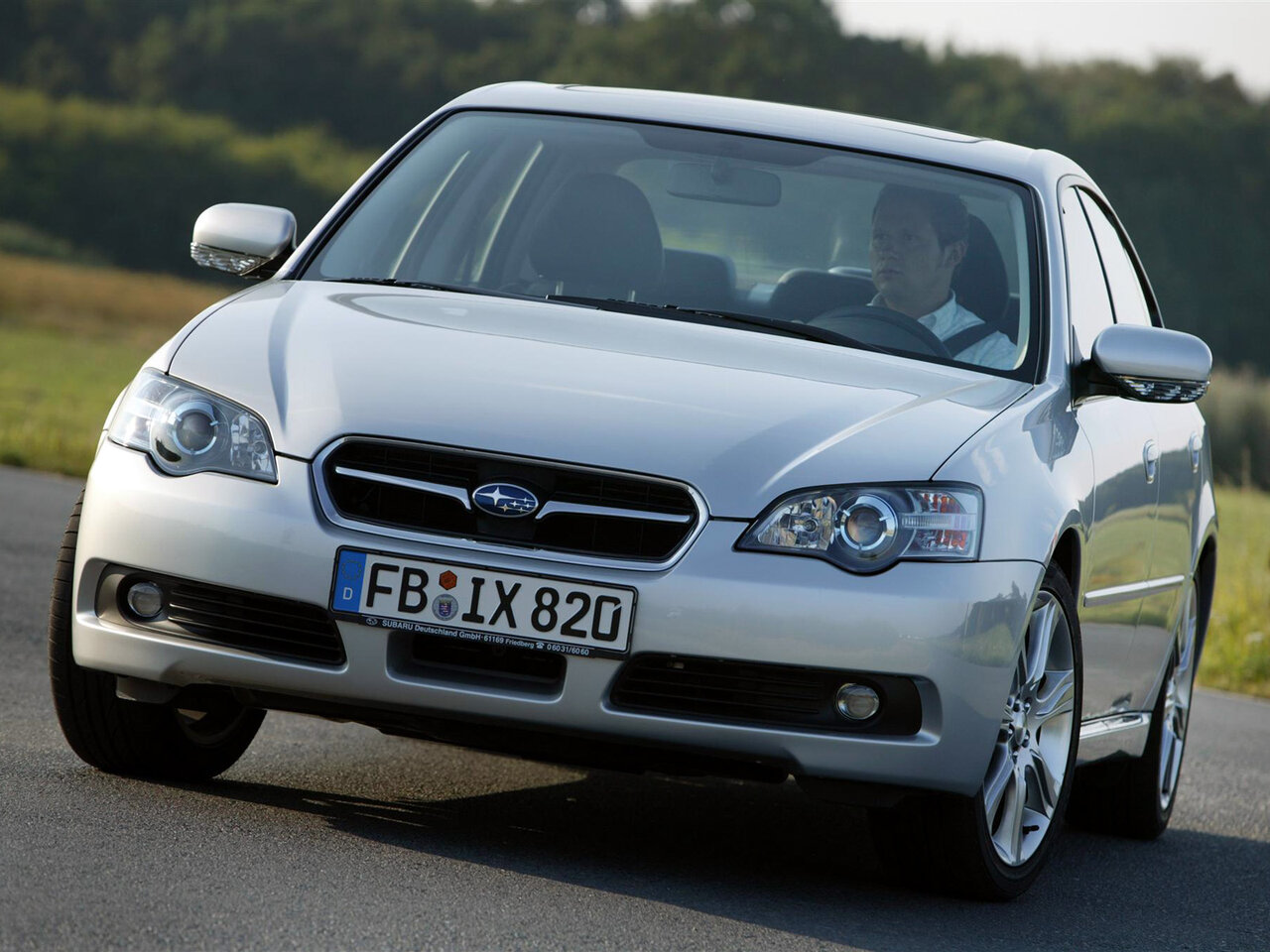 Subaru Legacy IV