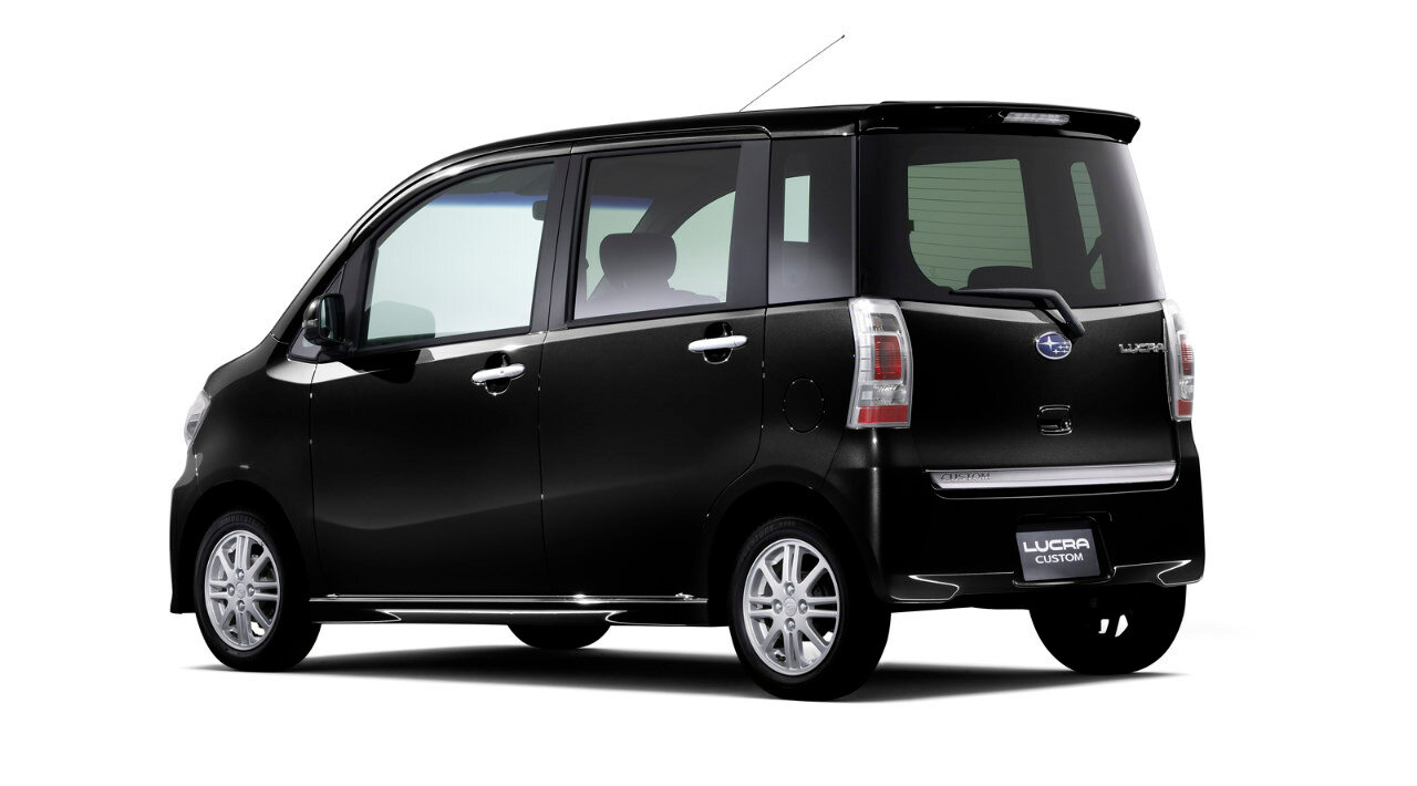 Subaru Lucra Хэтчбек 5 дв.