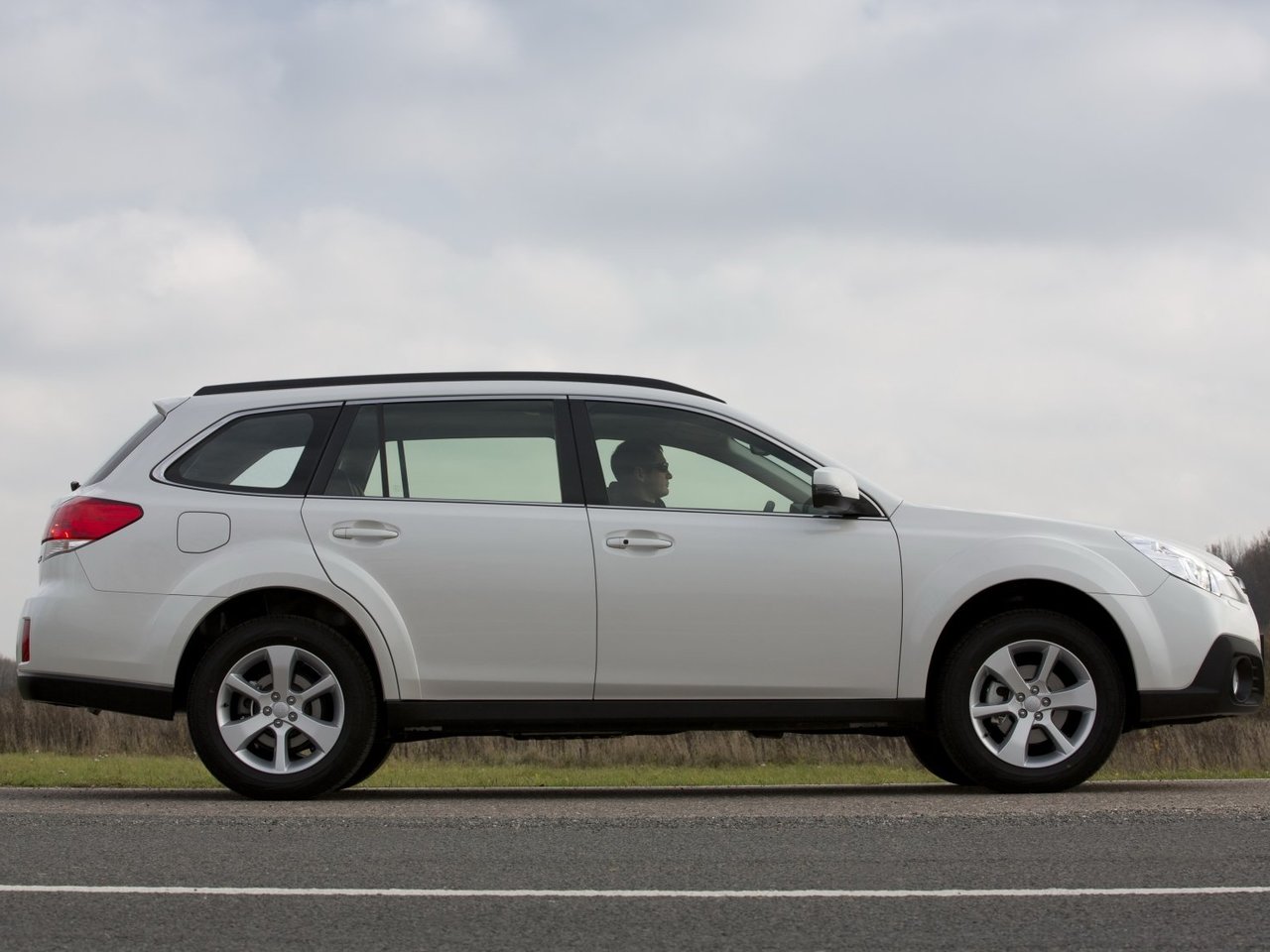 Subaru Outback IV Рестайлинг