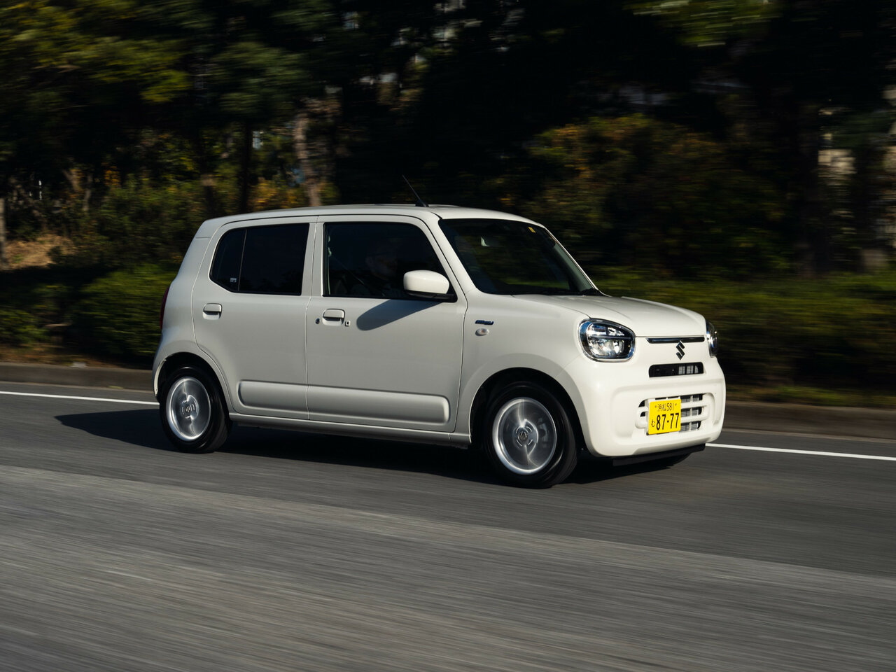 Suzuki Alto IX (HA37)