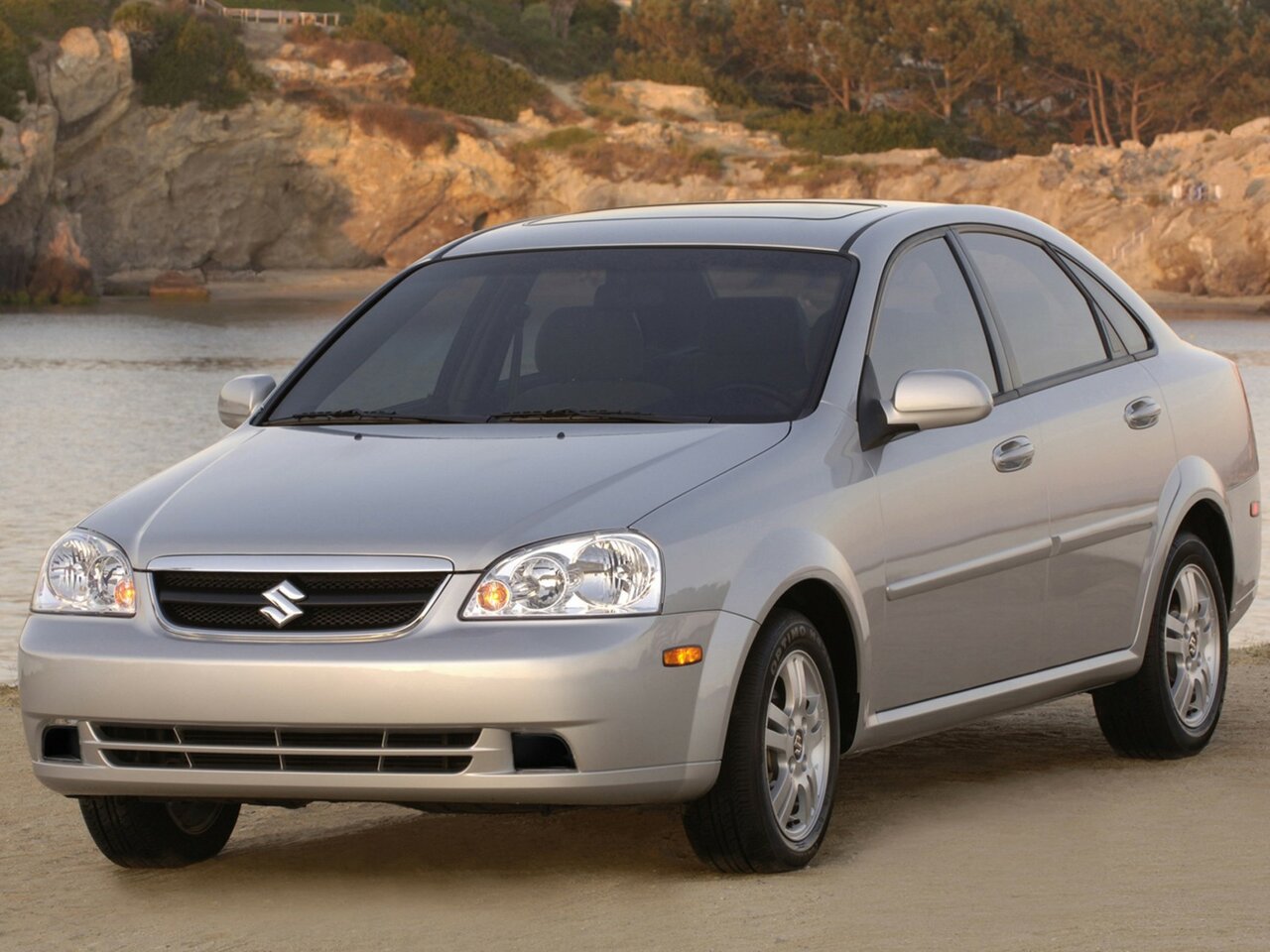 Suzuki Forenza 2003 – 2008