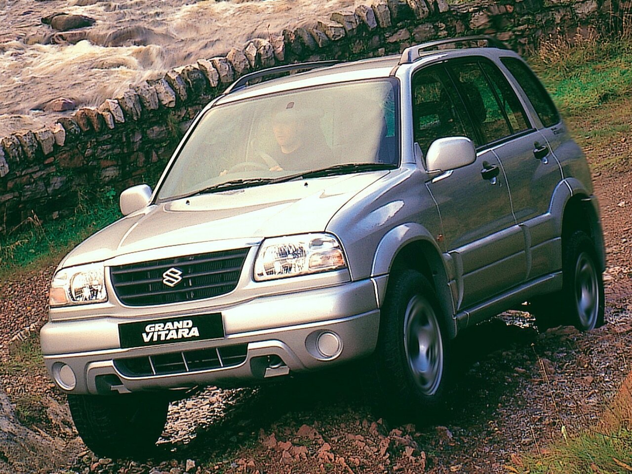 Suzuki Grand Vitara I