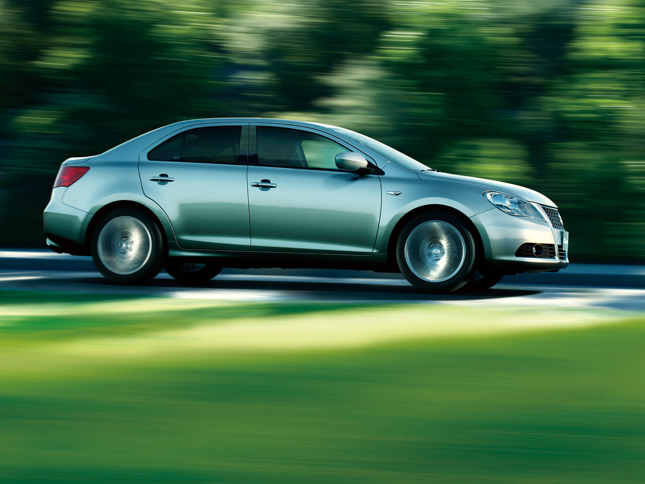 Suzuki Kizashi Седан