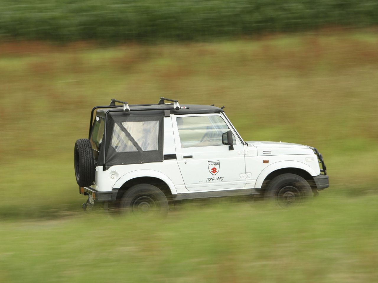 Suzuki Samurai Внедорожник открытый