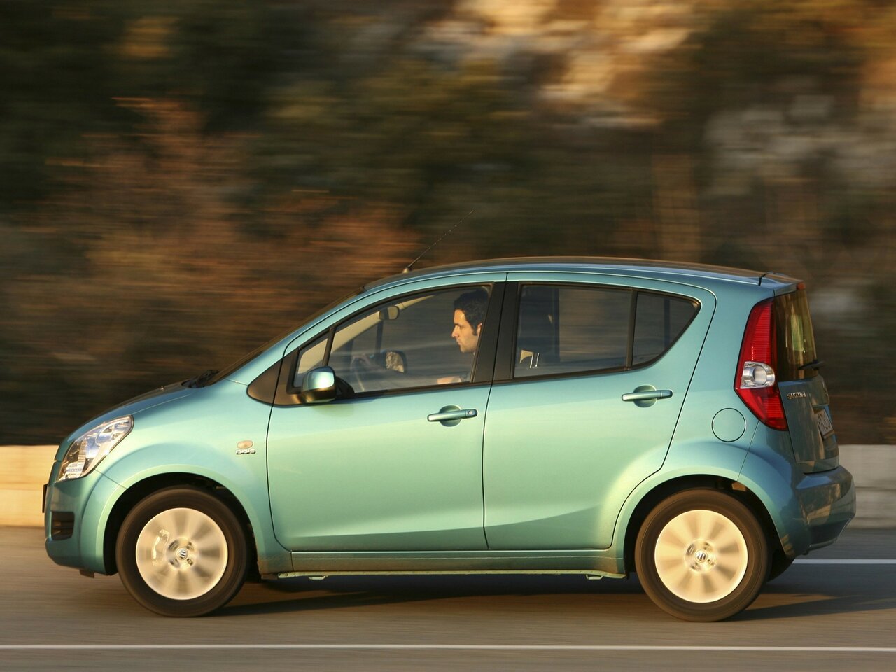 Suzuki Splash I