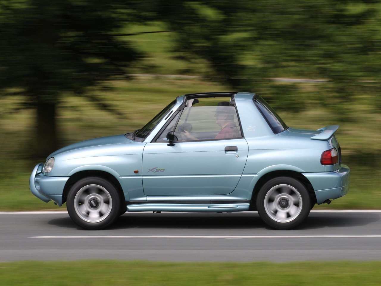 Suzuki X-90 Внедорожник открытый