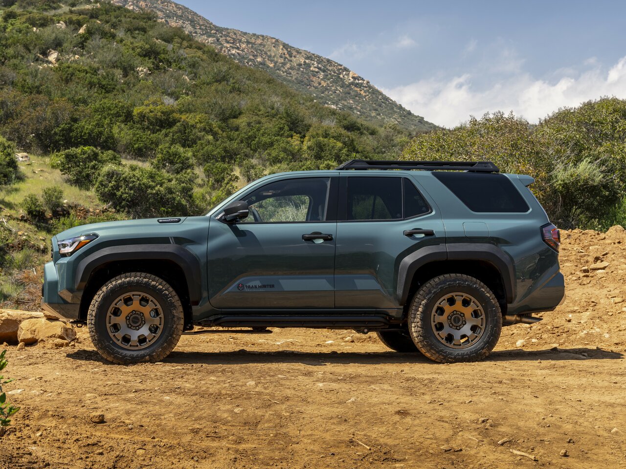 Toyota 4Runner VI