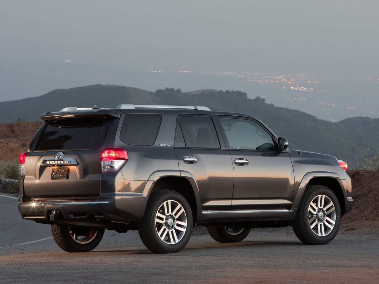 Toyota 4Runner V