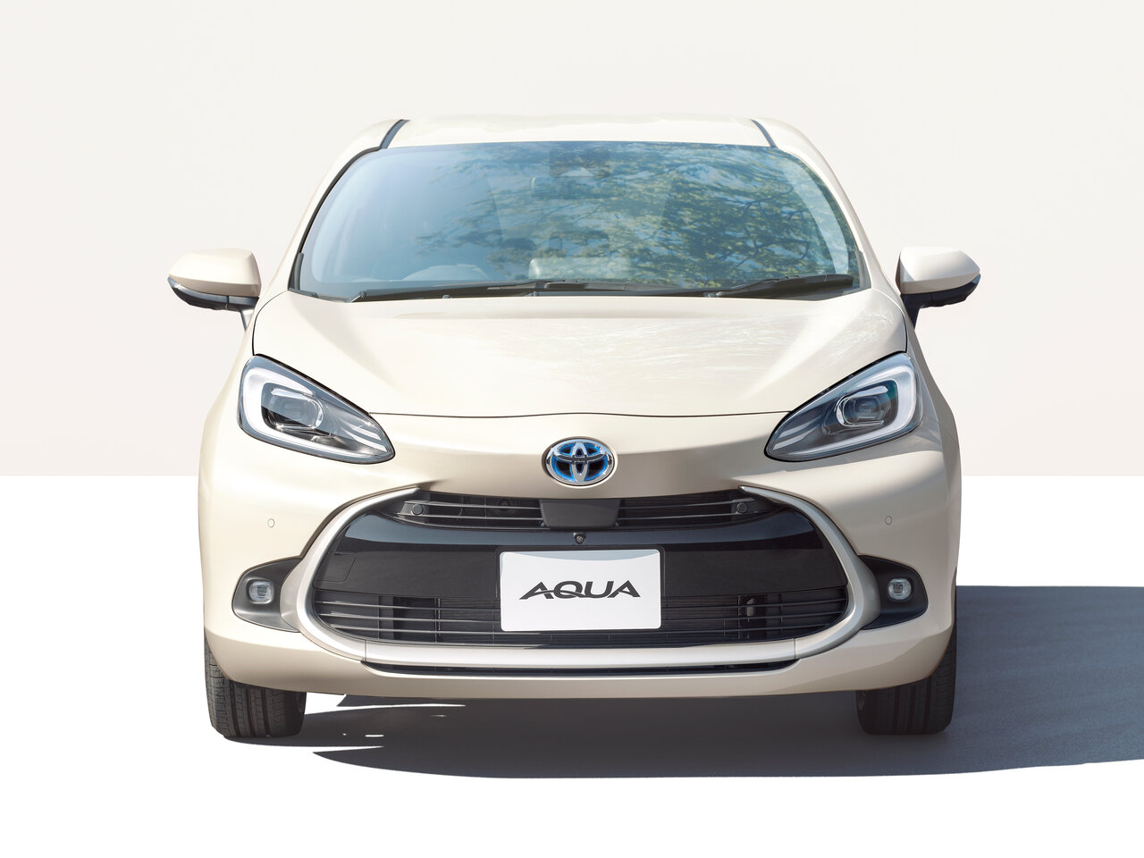 Toyota Aqua II
