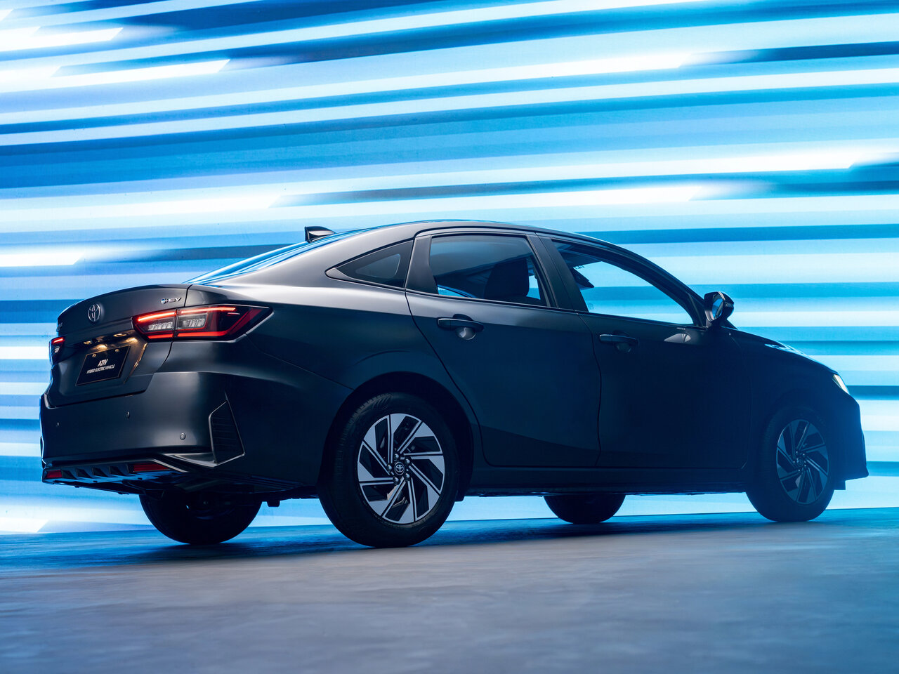 Toyota Ativ Седан