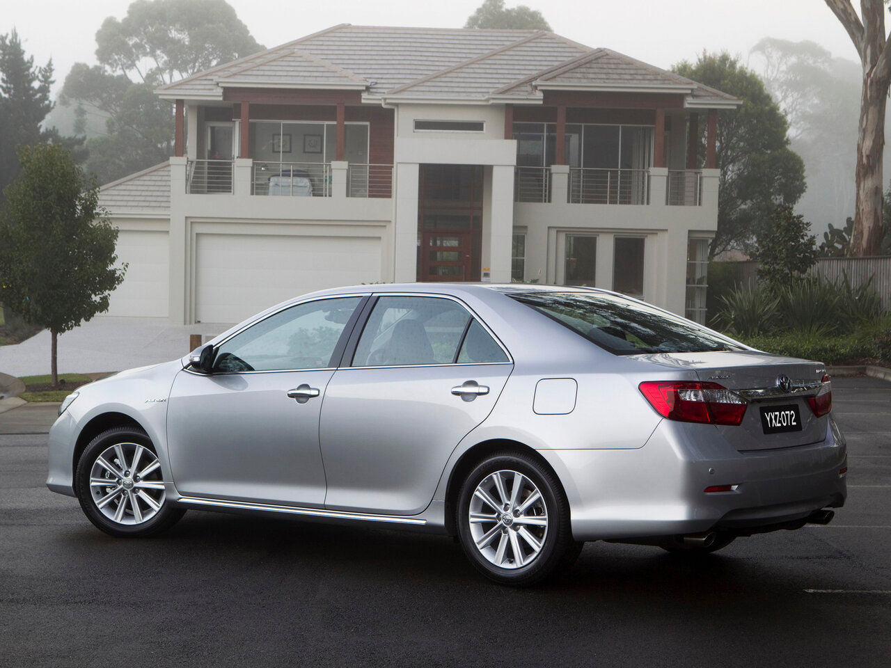 Toyota Aurion II