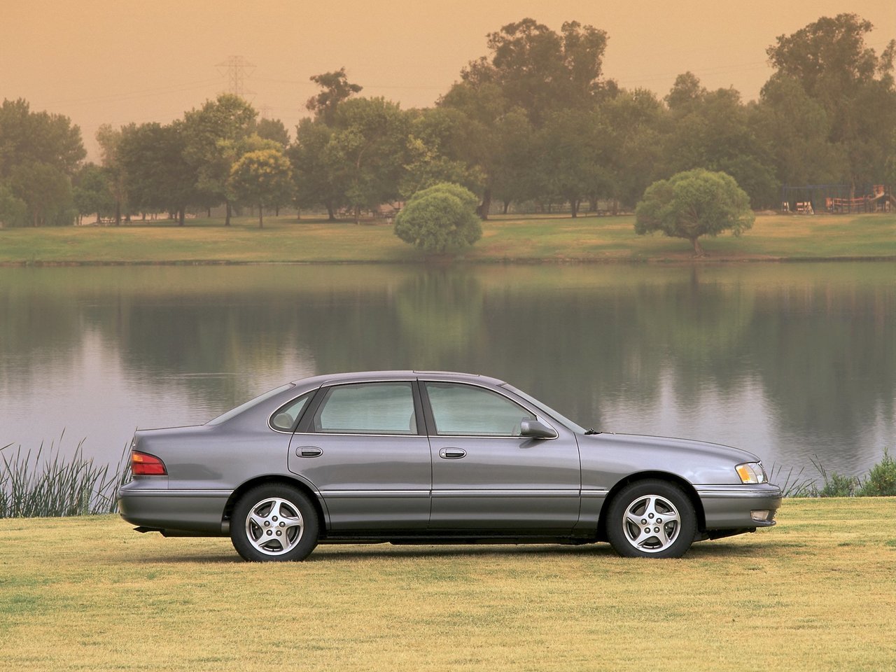 Toyota Avalon I Рестайлинг