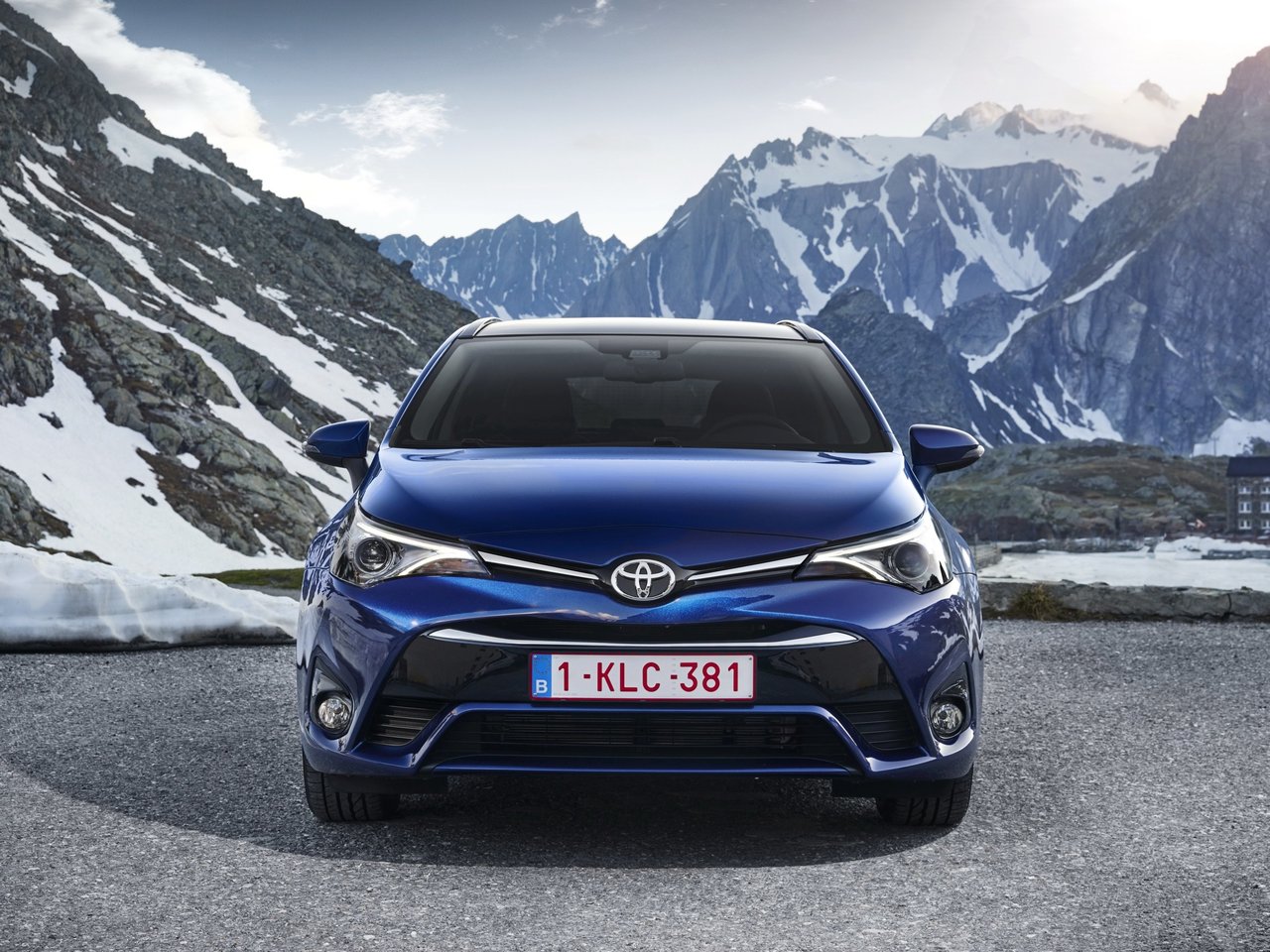 Toyota Avensis III Рестайлинг 2