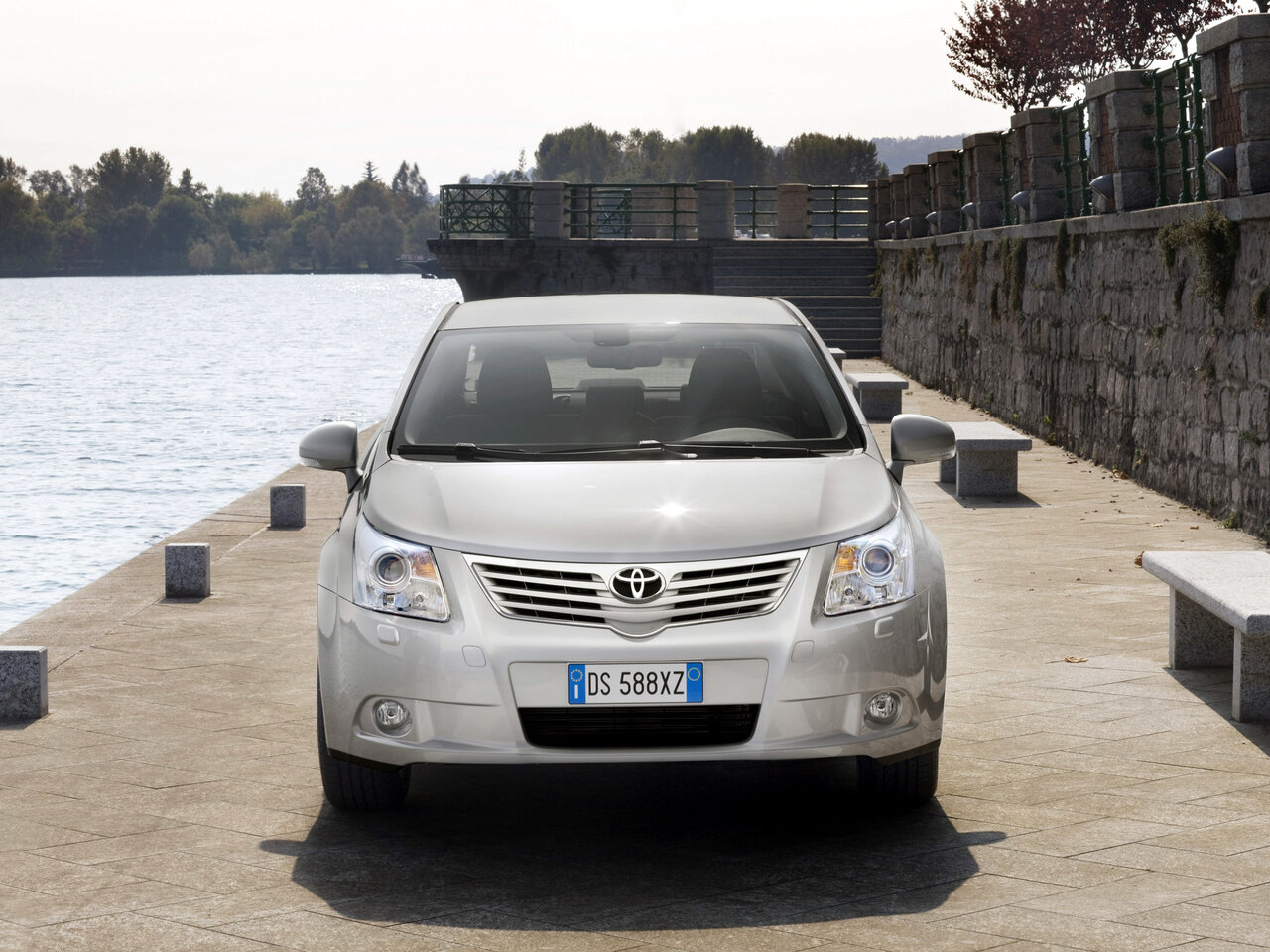 Toyota Avensis III