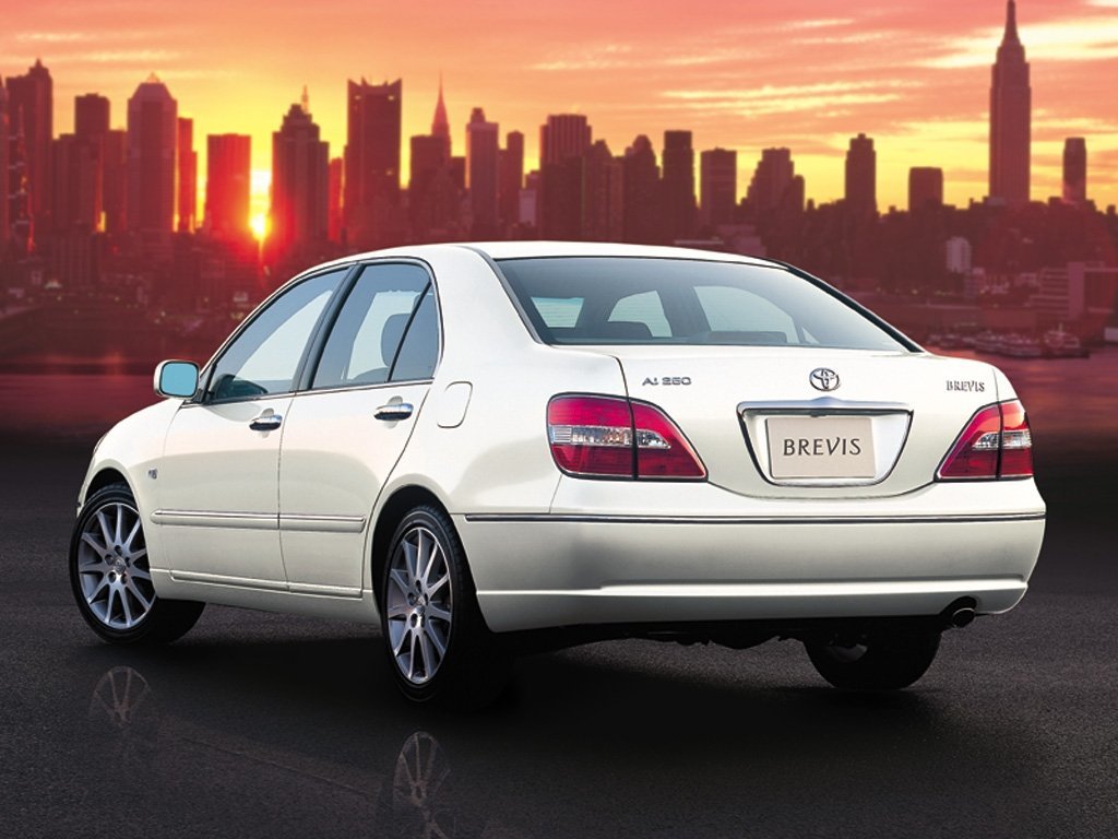 Toyota Brevis Седан