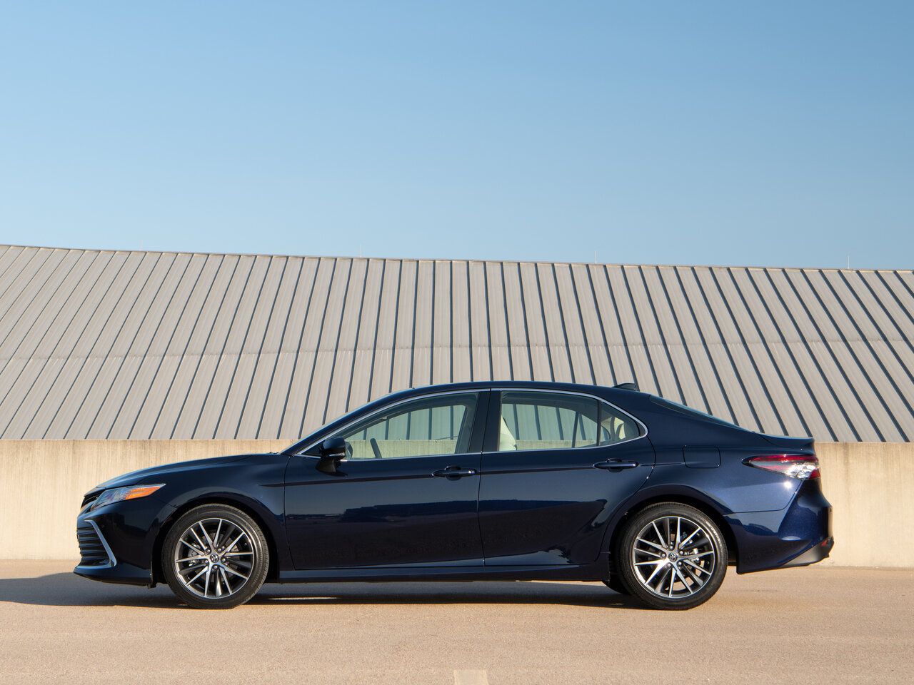 Toyota Camry VIII (XV70) Рестайлинг