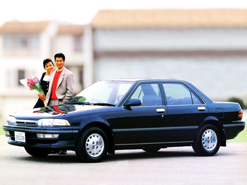 Toyota Carina V (T170)