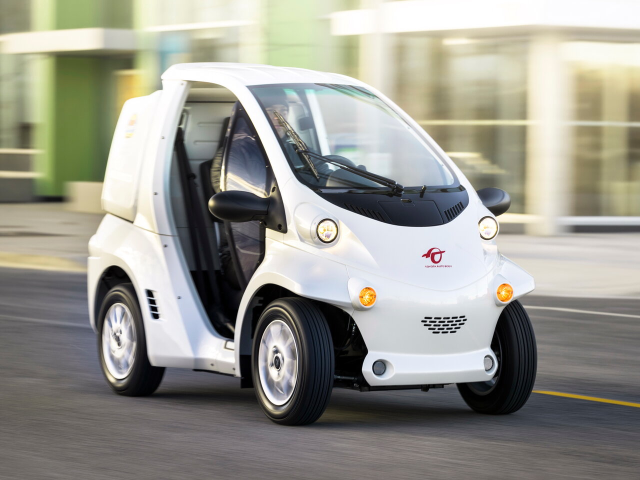 Toyota COMS Купе