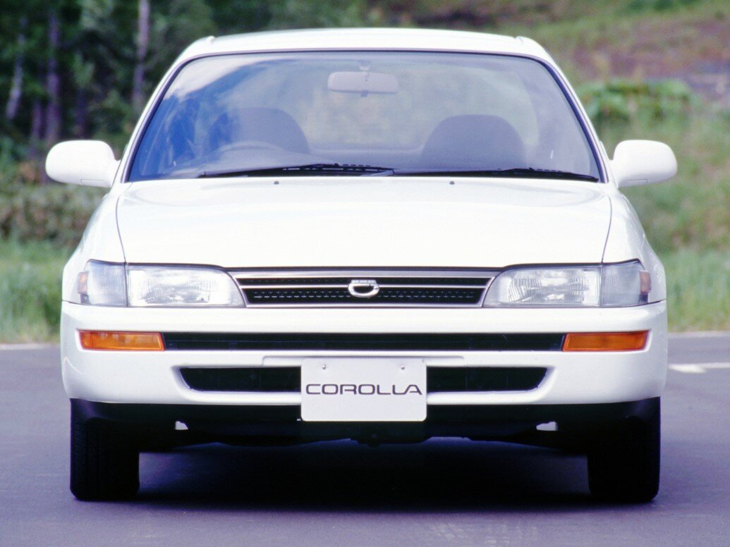 Toyota Corolla VII (E100)
