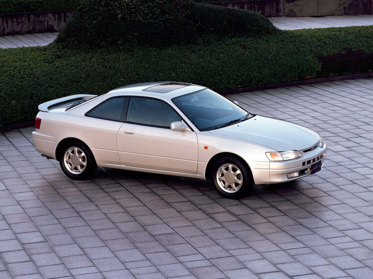 Toyota Corolla Levin VII (AE110/AE111)