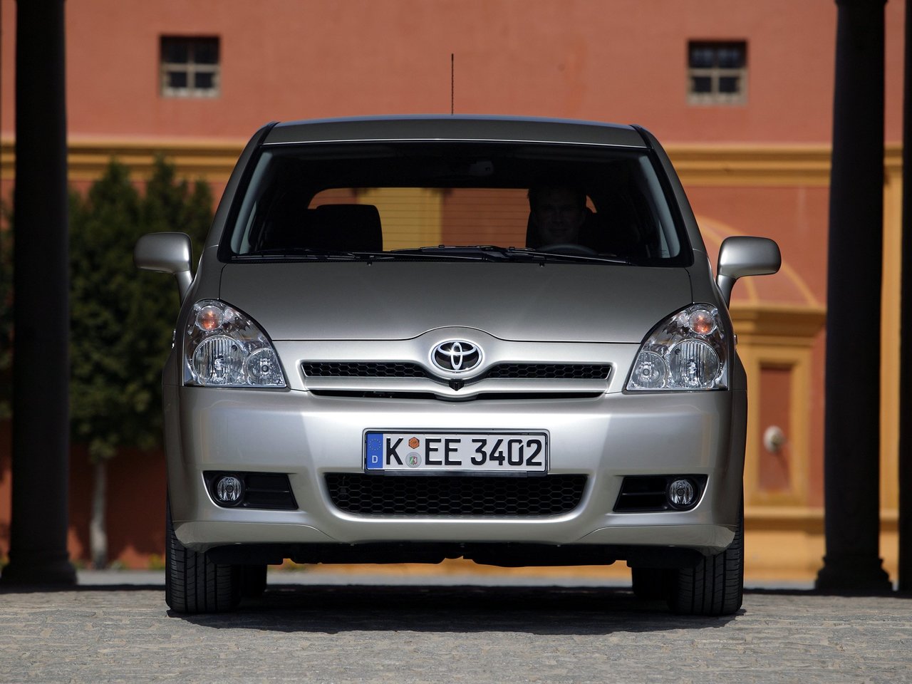 Toyota Corolla Verso I Рестайлинг 2