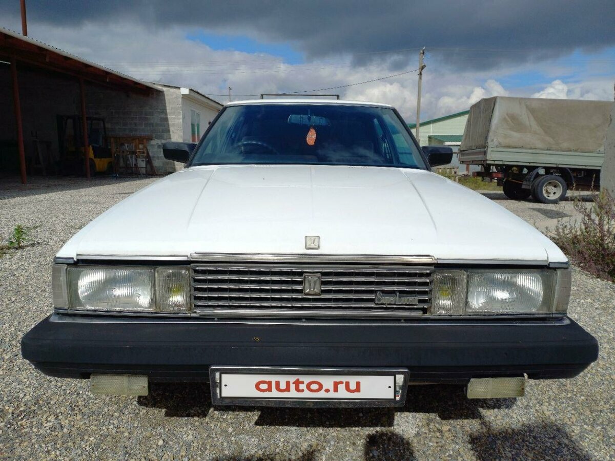 Toyota Cresta II (X70)