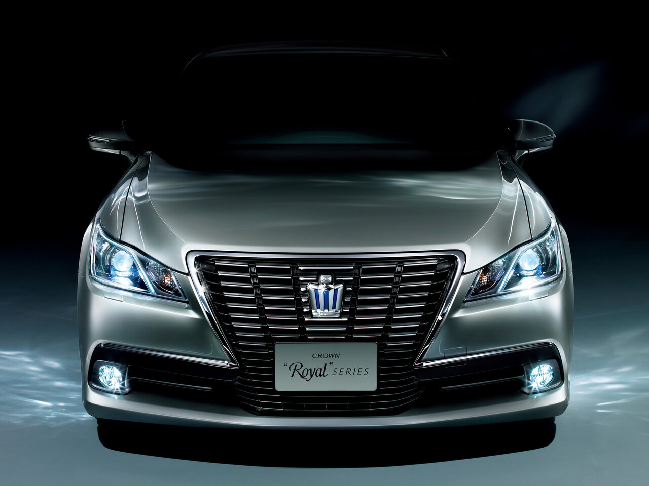 Toyota Crown XIV (S210)