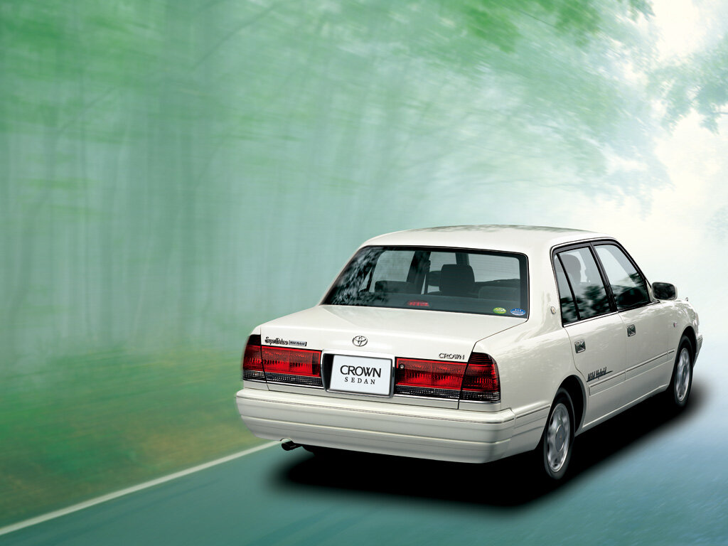 Toyota Crown XS10