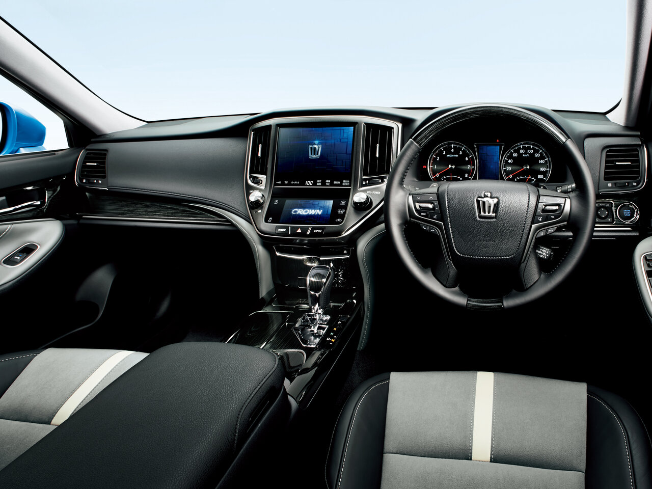 Toyota Crown XIV (S210) Рестайлинг