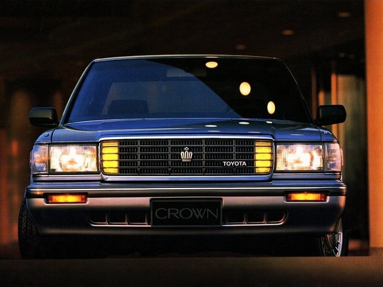 Toyota Crown VIII (S130)